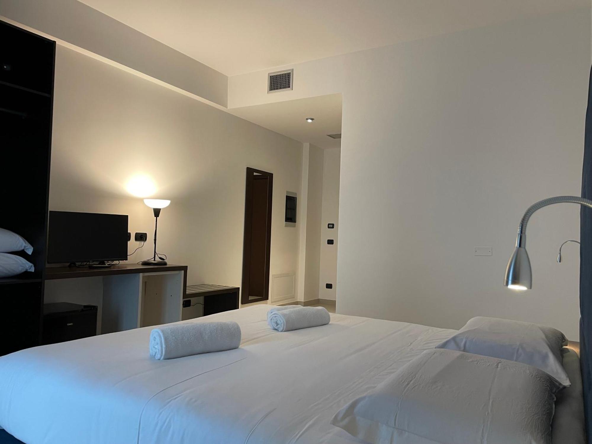 Maestrale Resort Hotel - Гросето Екстериор снимка