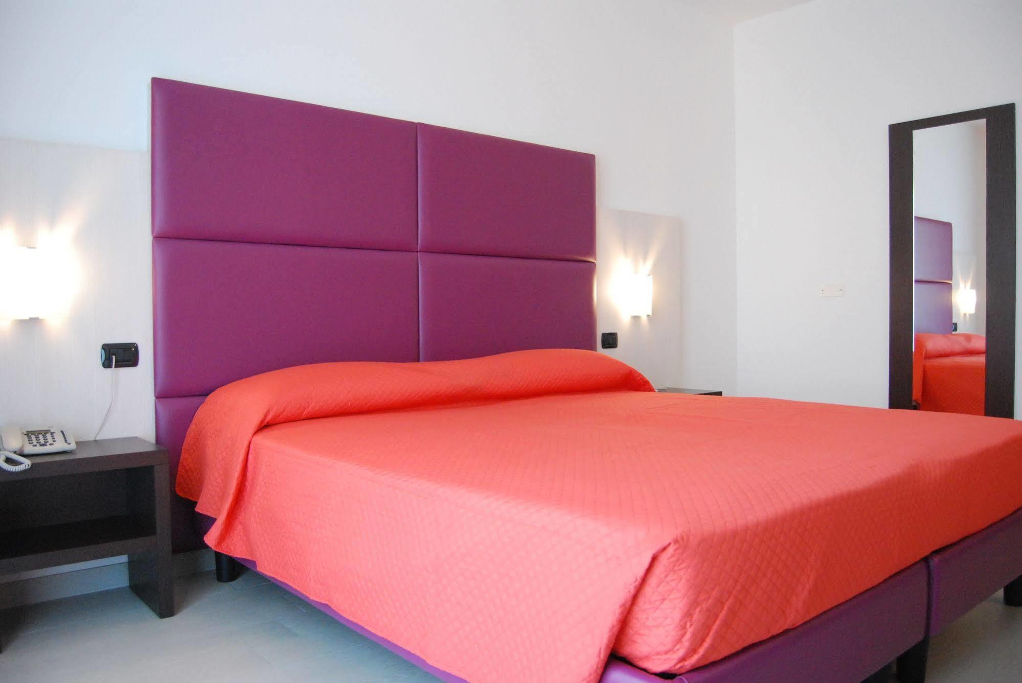 Maestrale Resort Hotel - Гросето Екстериор снимка