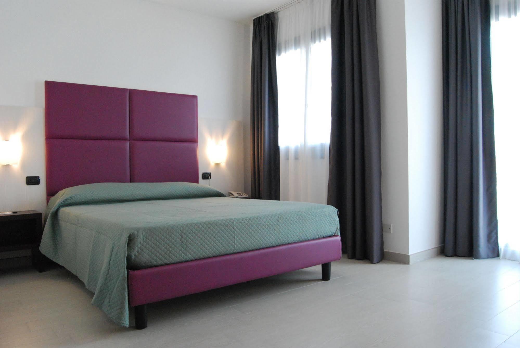 Maestrale Resort Hotel - Гросето Екстериор снимка